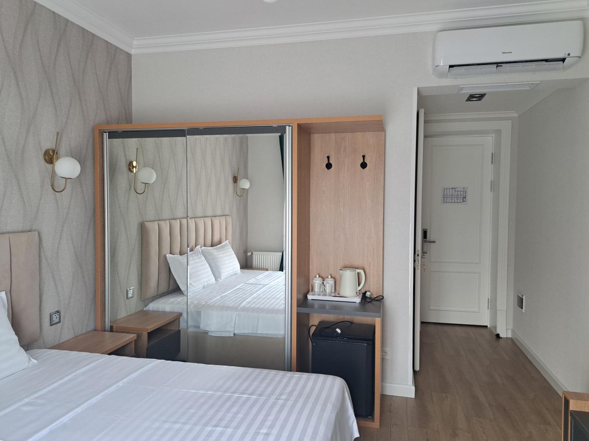 Wellfort Hotel Samarkand Exterior photo
